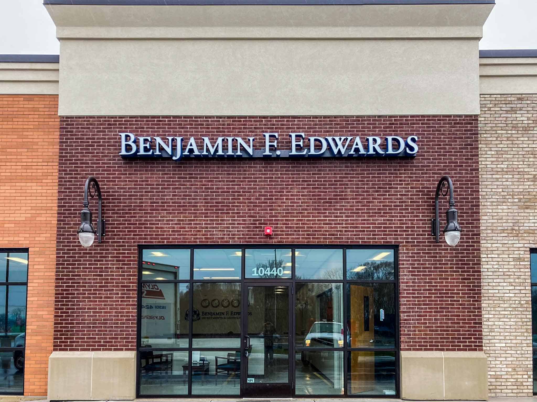 Benjamin F Edwards illuminating exterior sign outside office building