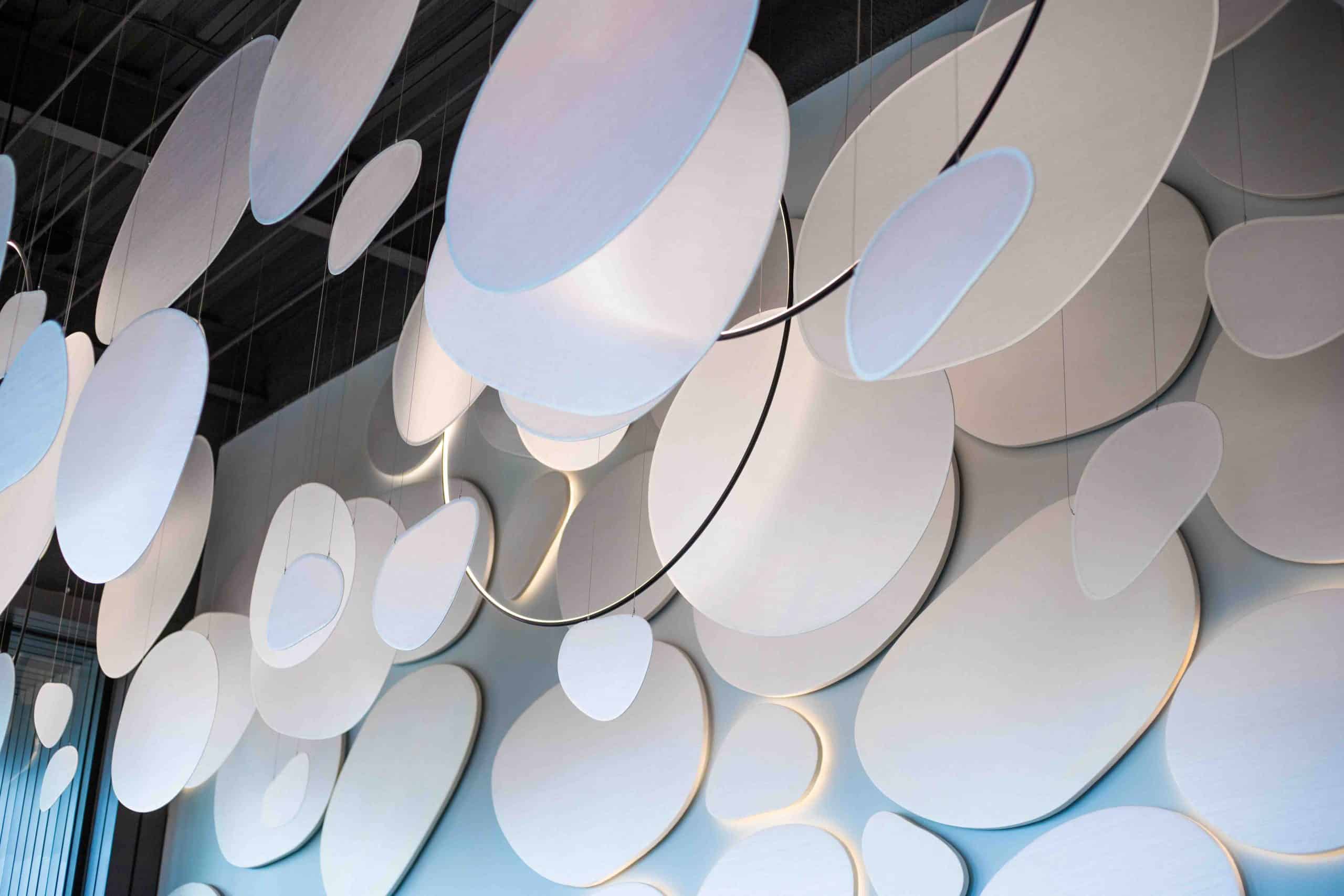 Illuminated bubble elements for sculptural wall graphic to lobby