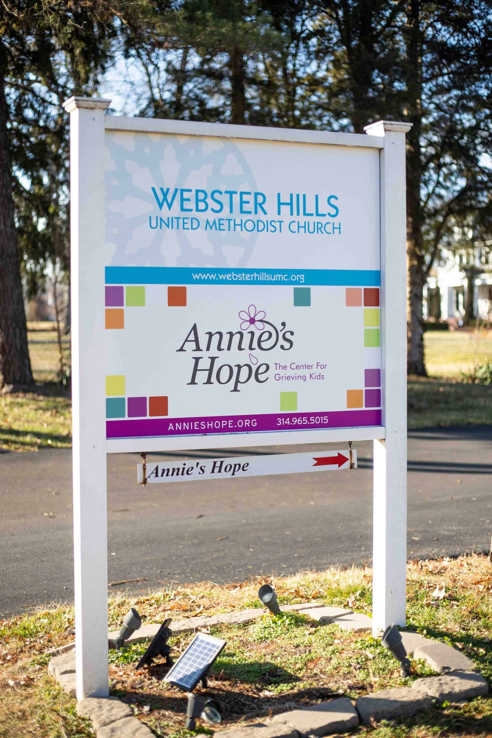 Exterior post sign for annie's hope nonprofit